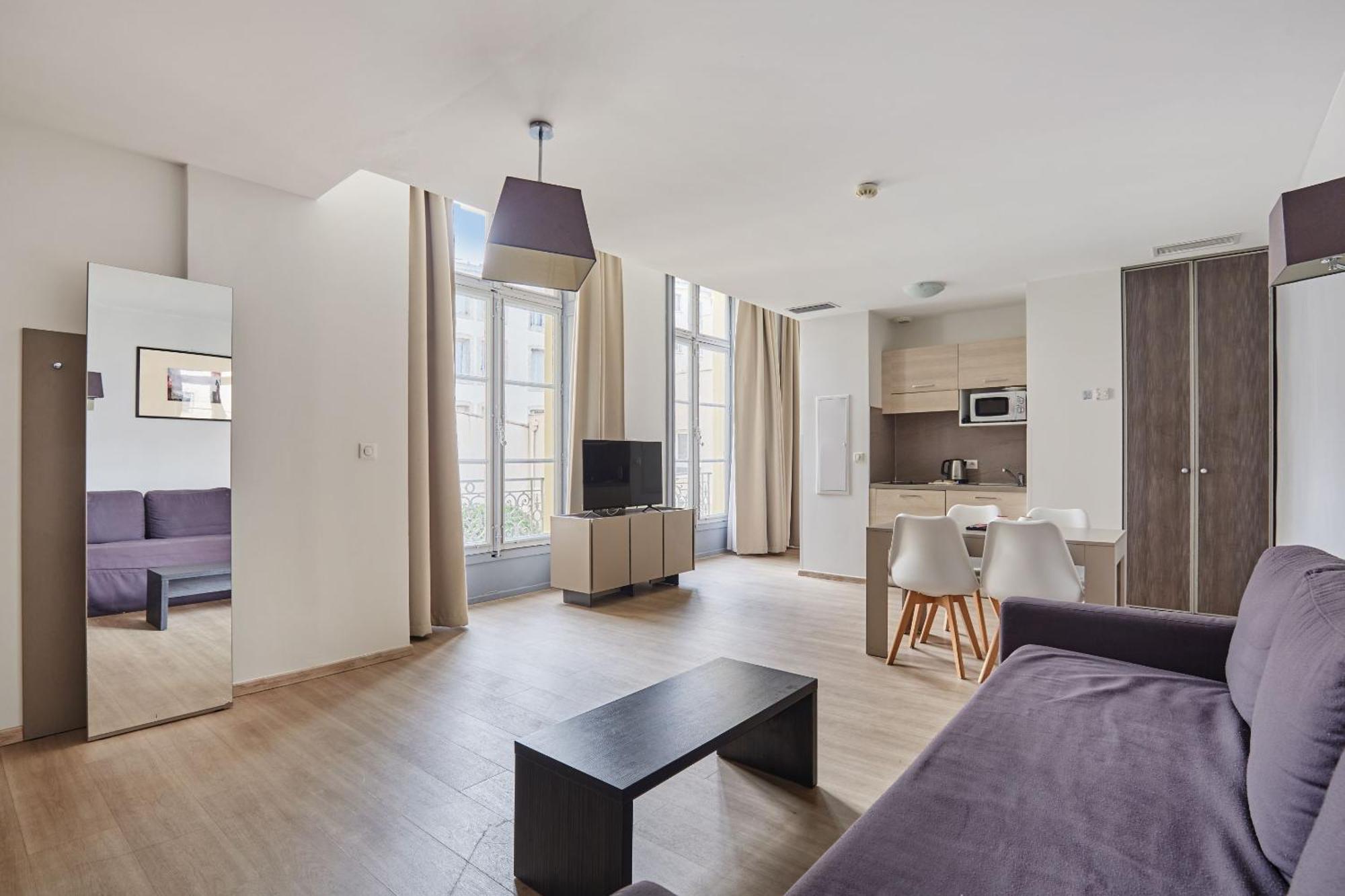 One-Bedroom Apartment